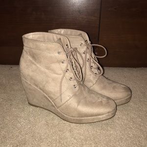 Nude wedge booties